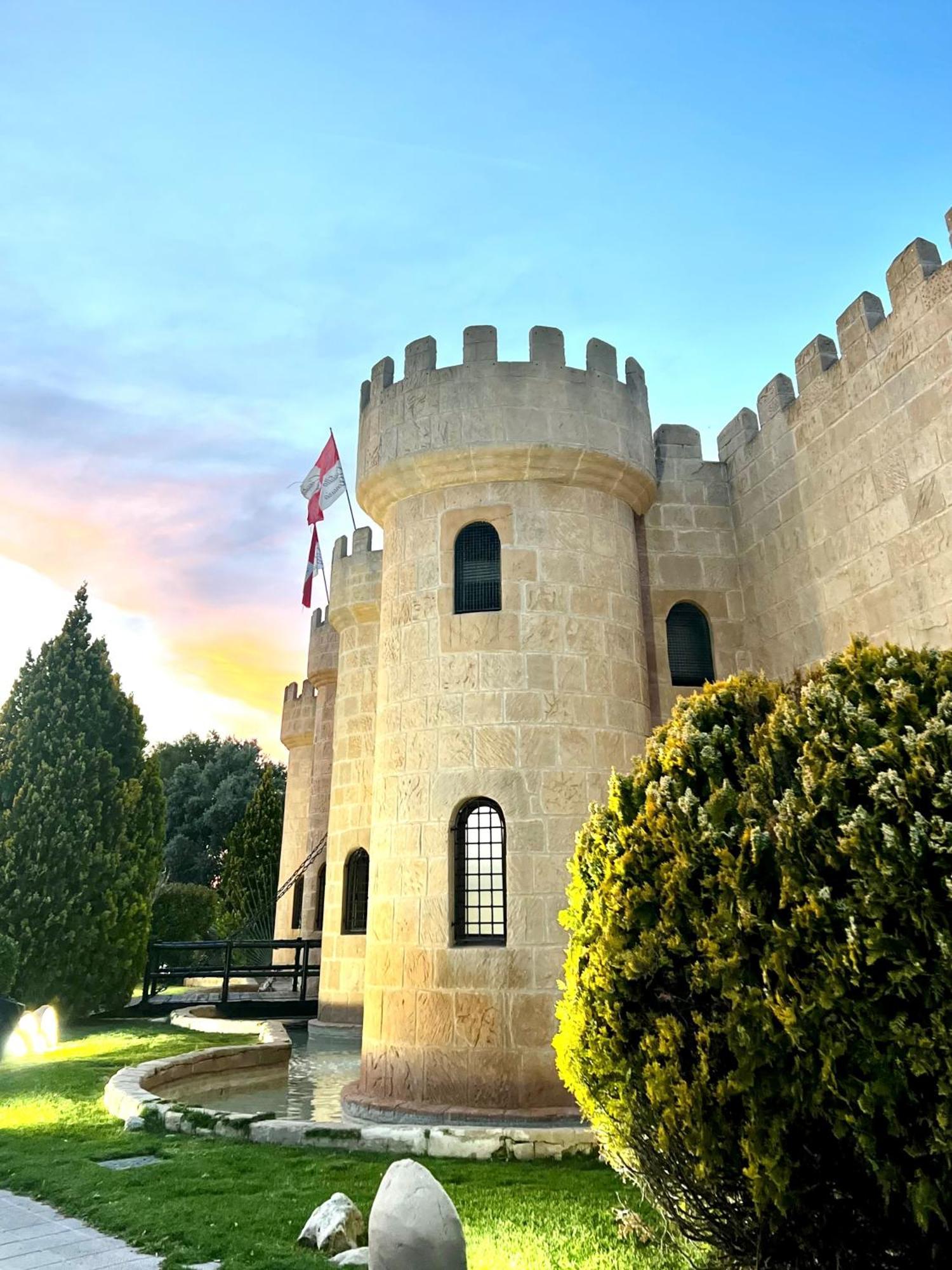 Hotel Castillo Bonavia Pedrola Exterior foto