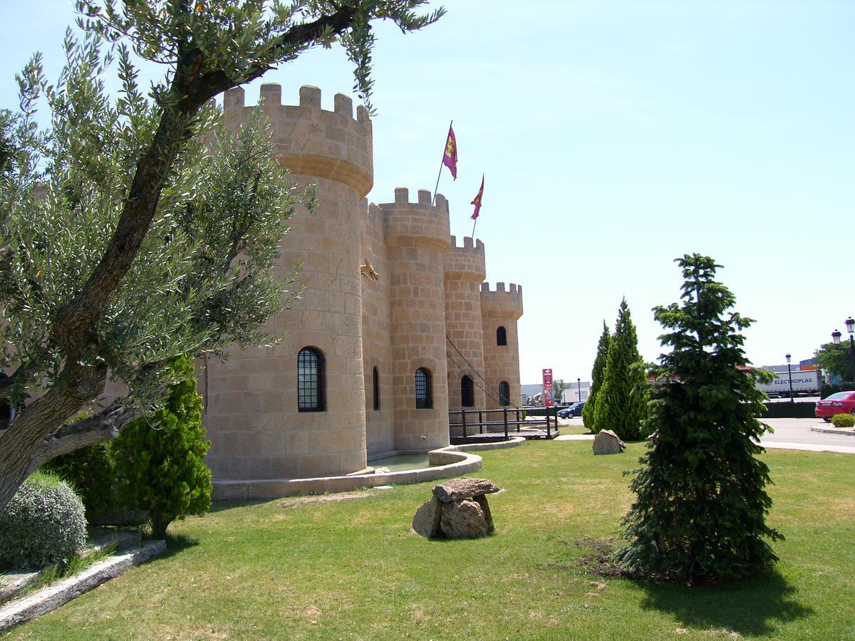 Hotel Castillo Bonavia Pedrola Exterior foto